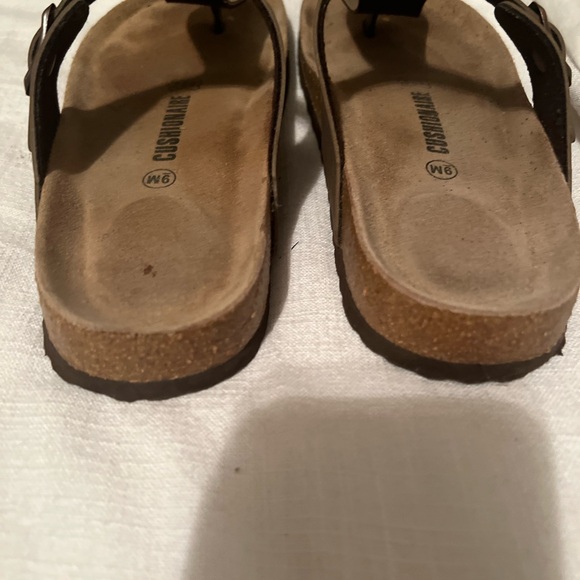 Sandals - Picture 3 of 6